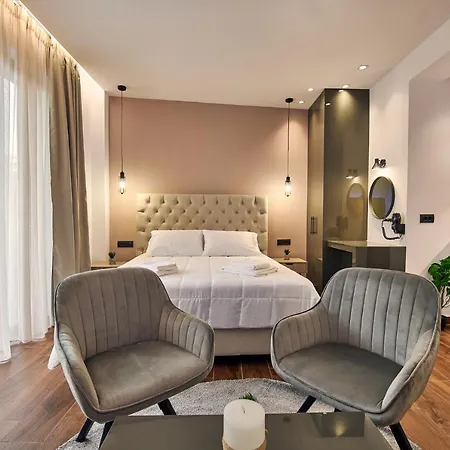 아파트 Amuse Luxury 자킨토스 타운